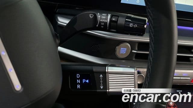 Hyundai Grandeur Hybrid 2023 — ფოტო 13/20