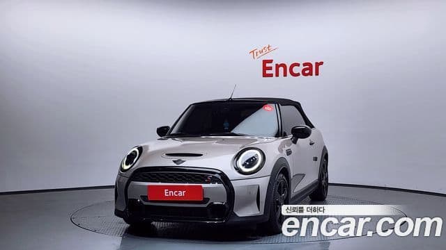 Mini Cooper S Convertible 2022 — ფოტო 2/20