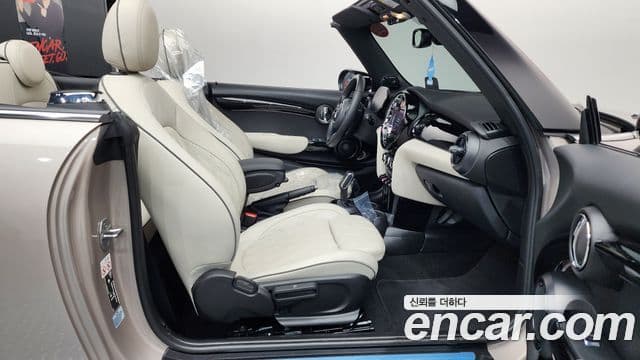 Mini Cooper S Convertible 2022 — ფოტო 6/20