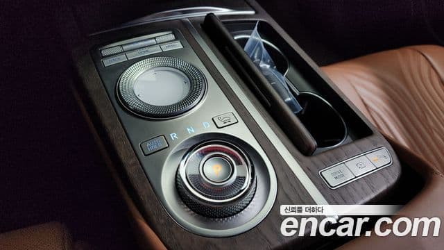 Genesis Electrified G80 2021 — ფოტო 9/20