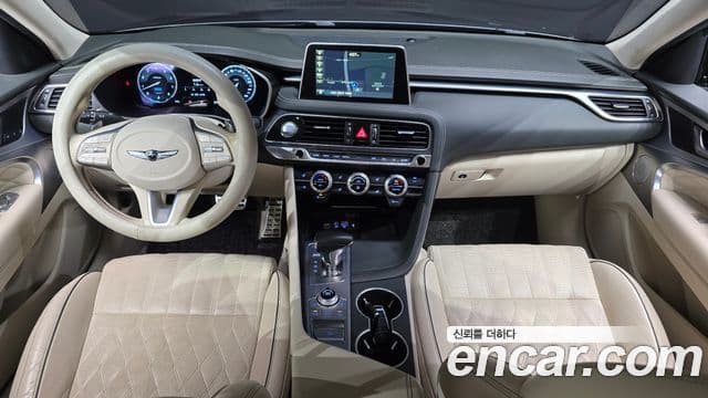Genesis G70 2018 — ფოტო 7/20
