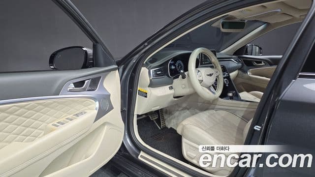 Genesis G70 2018 — ფოტო 10/20