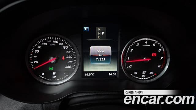 Mercedes-Benz GLC-Class 2019 — ფოტო 8/20