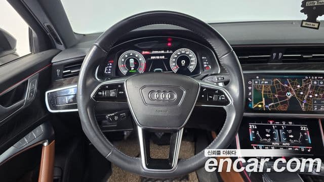 Audi A6 2021 — ფოტო 12/20