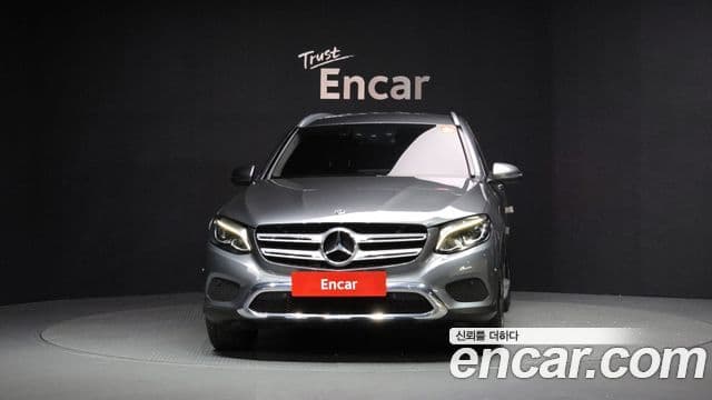 Mercedes-Benz GLC-Class 2019 — Şəkil 3/20