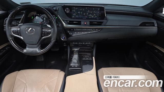 Lexus ES300h 2018 — ფოტო 6/20