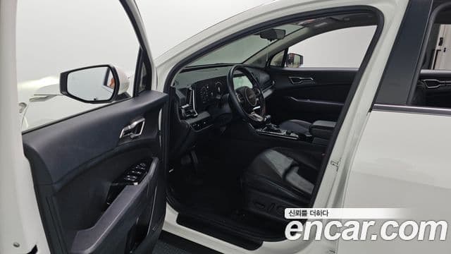 Kia Sportage 2022 — Фото 10/20