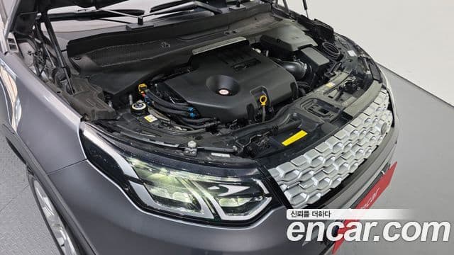 Land Rover Discovery Sport 2022 — Photo 18/20