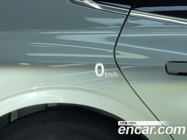 Kia Sorento 2023 — ფოტო 4/20