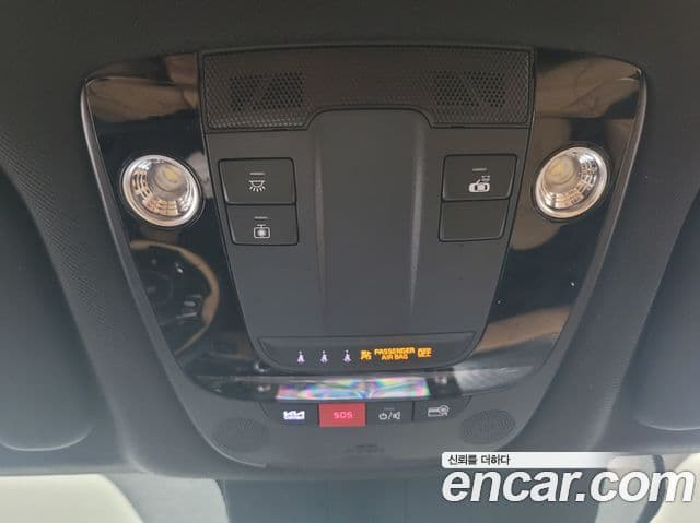 Kia Sorento 2023 — ფოტო 14/20