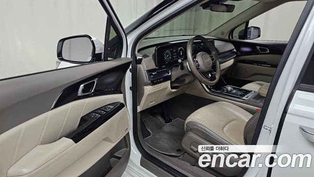 Kia Carnival 2022 — ფოტო 10/20