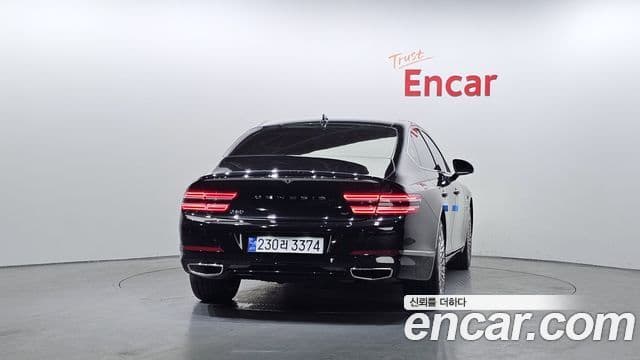 Genesis G80 2023 — Photo 18/20