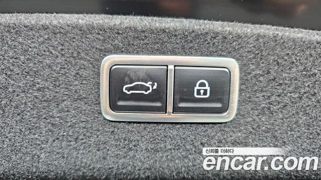 Genesis G80 2023 — Photo 14/20