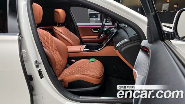 Mercedes-Benz S-Class 2022 — Photo 5/20