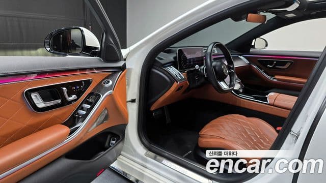 Mercedes-Benz S-Class 2022 — Photo 7/20