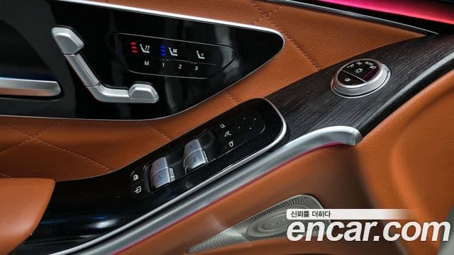 Mercedes-Benz S-Class 2022 — Photo 19/20