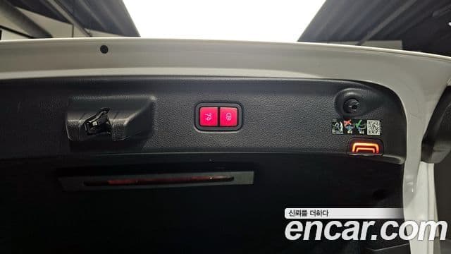 Mercedes-Benz S-Class 2022 — Photo 20/20