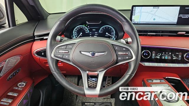 Genesis GV70 2023 — ფოტო 13/20