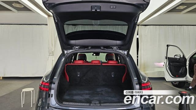 Genesis GV70 2023 — ფოტო 20/20
