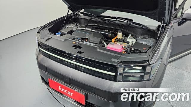 Hyundai Santa Fe 2023 — Photo 18/20