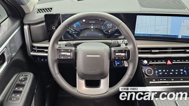 Hyundai Santa Fe 2023 — Photo 8/20