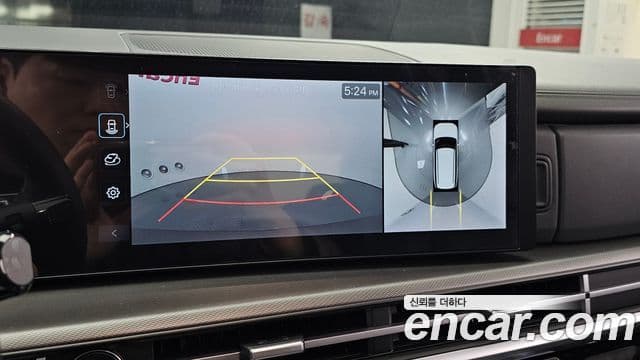 Hyundai Santa Fe 2023 — Photo 1/20