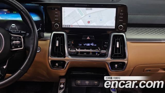 Kia Sorento 2020 — ფოტო 14/20