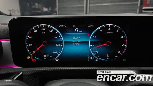 Mercedes-Benz CLA-Class 2021 — Şəkil 8/20
