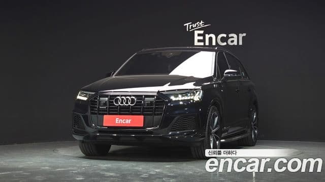 Audi Q7 2021 — Photo 16/20