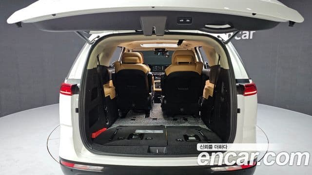 Kia Carnival 2023 — Şəkil 20/20