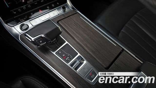 Audi A6 2023 — ფოტო 5/20