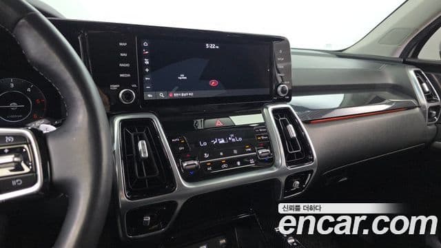 Kia Sorento 2020 — Фото 15/20