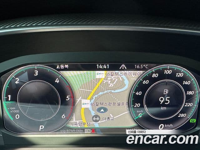 Volkswagen Arteon 2022 — фото 8 из 15