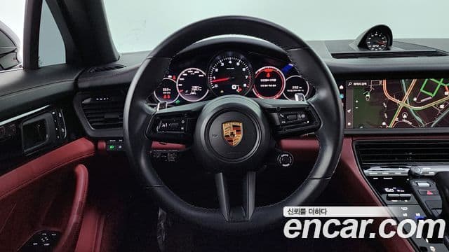 Porsche Panamera 2023 — Şəkil 13/20