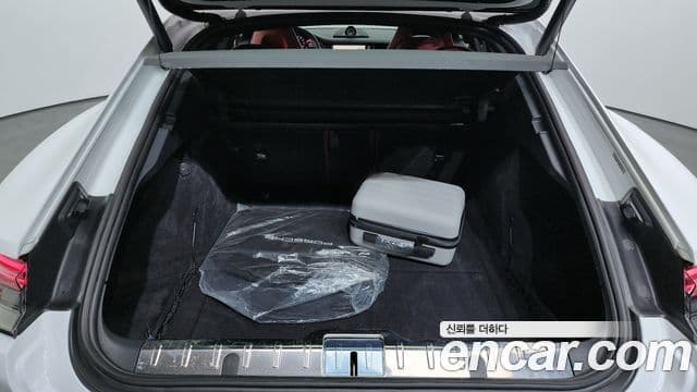Porsche Panamera 2023 — Şəkil 20/20