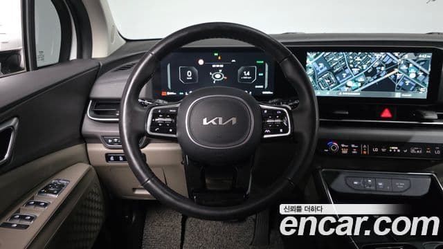 Kia Carnival 2024 — ფოტო 12/20