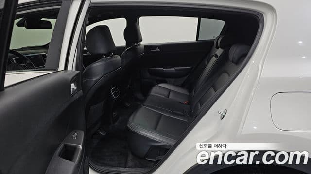 Kia Sportage The Bold 2021 — Фото 12/20