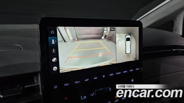 Hyundai Staria 2023 — ფოტო 14/20
