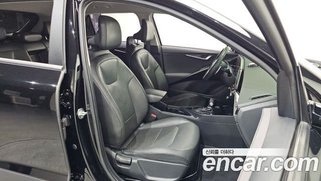 Kia Niro 2022 — ფოტო 12/20