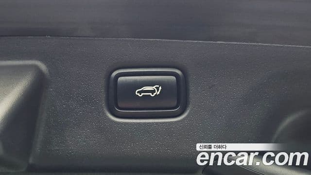 Kia Niro 2022 — ფოტო 20/20