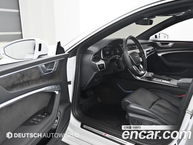 Audi A7 2021 — ფოტო 10/20