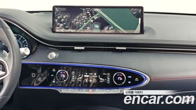 Genesis GV70 2021 — Şəkil 14/20