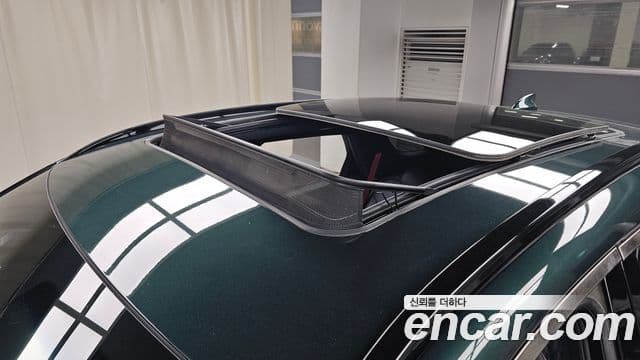 Genesis GV70 2021 — Şəkil 19/20