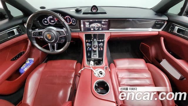 Porsche Panamera 2018 — Photo 13/20