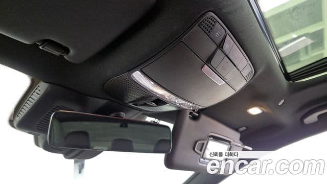 Mercedes-Benz CLS-Class 2020 — Photo 6/33