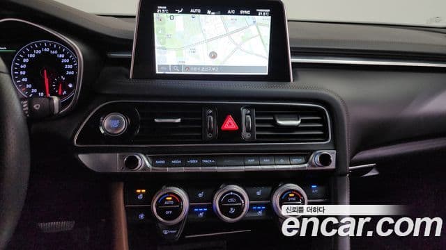 Genesis G70 2019 — Şəkil 13/20