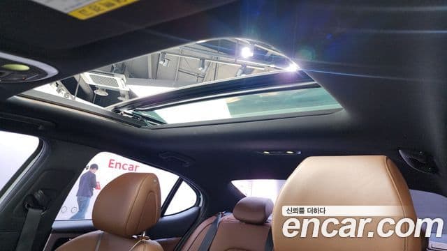 Genesis G70 2019 — Şəkil 19/20