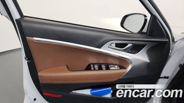 Genesis G70 2019 — Şəkil 29/33