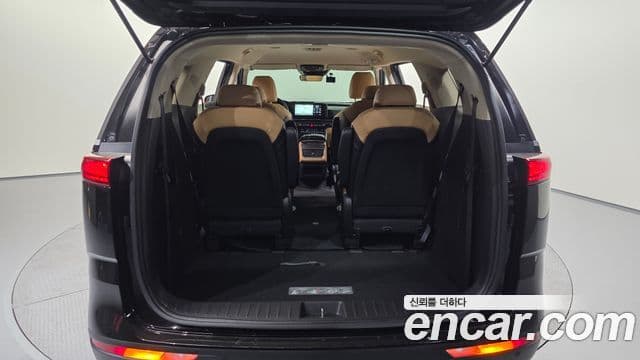 Kia Carnival 2022 — Фото 20/20