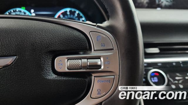 Genesis GV80 2020 — ფოტო 15/20